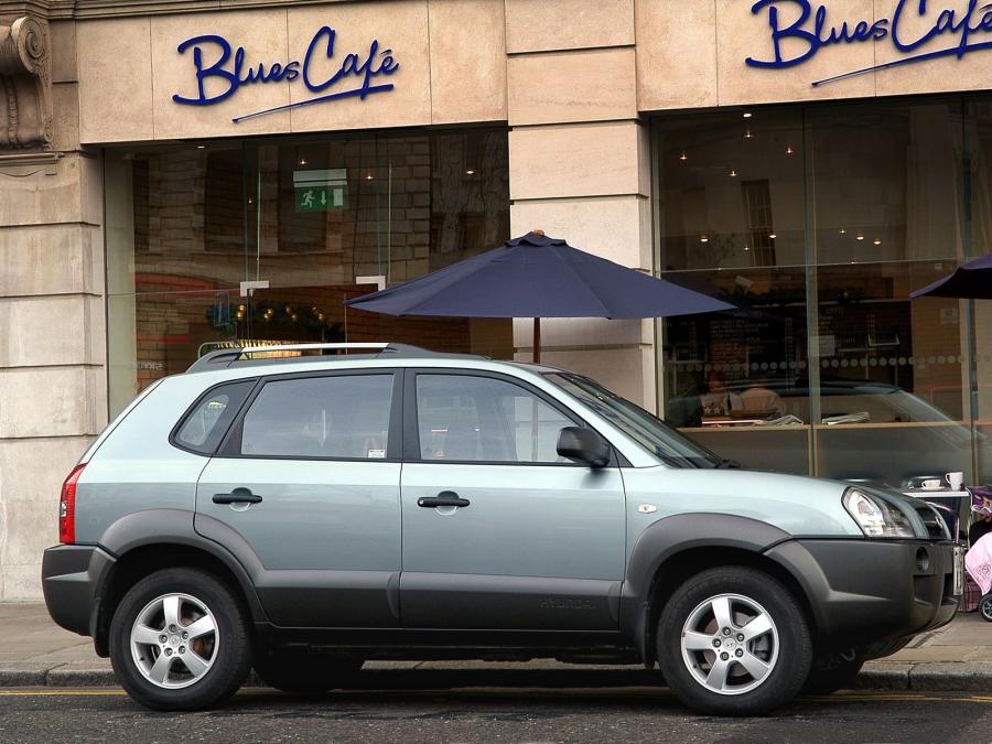  Hyundai Tucson 2005 года  (UK) (фото 3 из 5)
